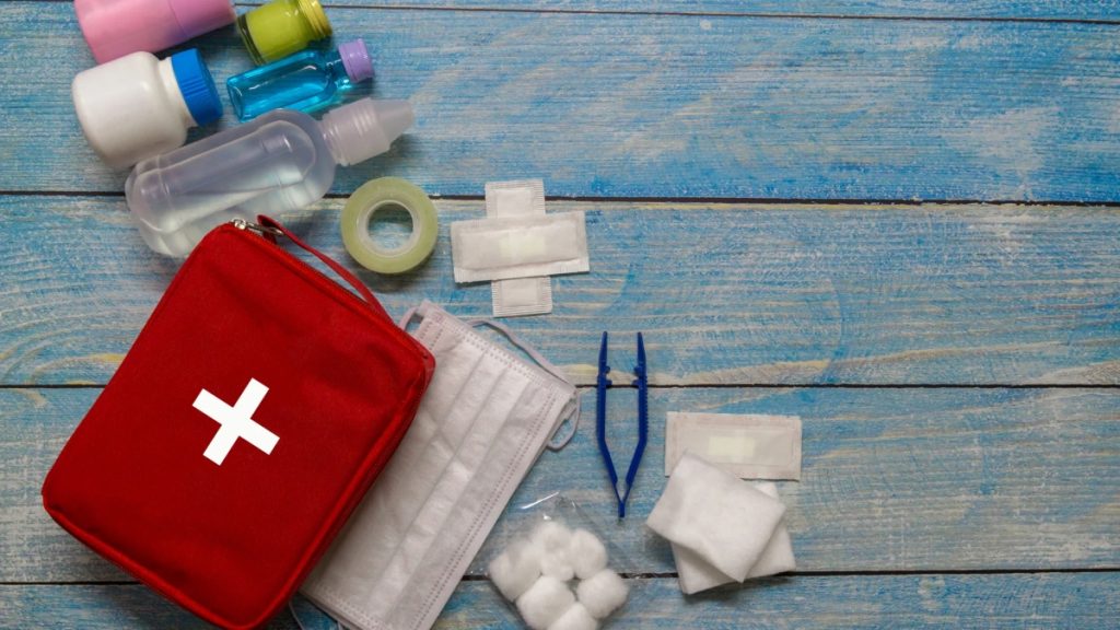 6 Tips for Spring Cleaning Your Emergency Kit